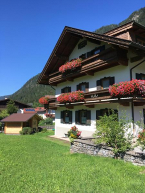 Pension Eberharter Mayrhofen